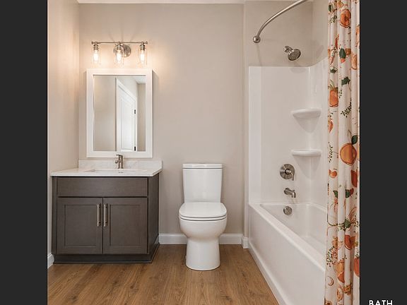 4th image of 4115 Southpoint Blvd #166