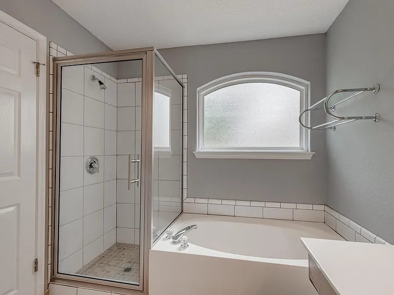 16809 Bailey Jean Dr — Photo 18