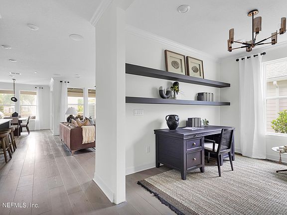 5th image of 2454 BRADLEY PARK Drive