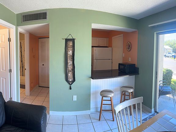 4th image of 4215 E Bay Dr APT 1702A