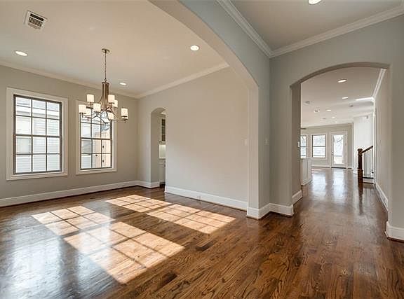 4th image of 6707 Santa Fe Ave