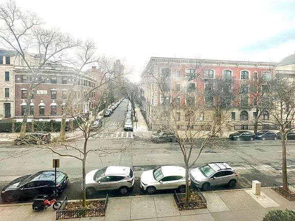 4th image of 140 8th Ave APT 3C