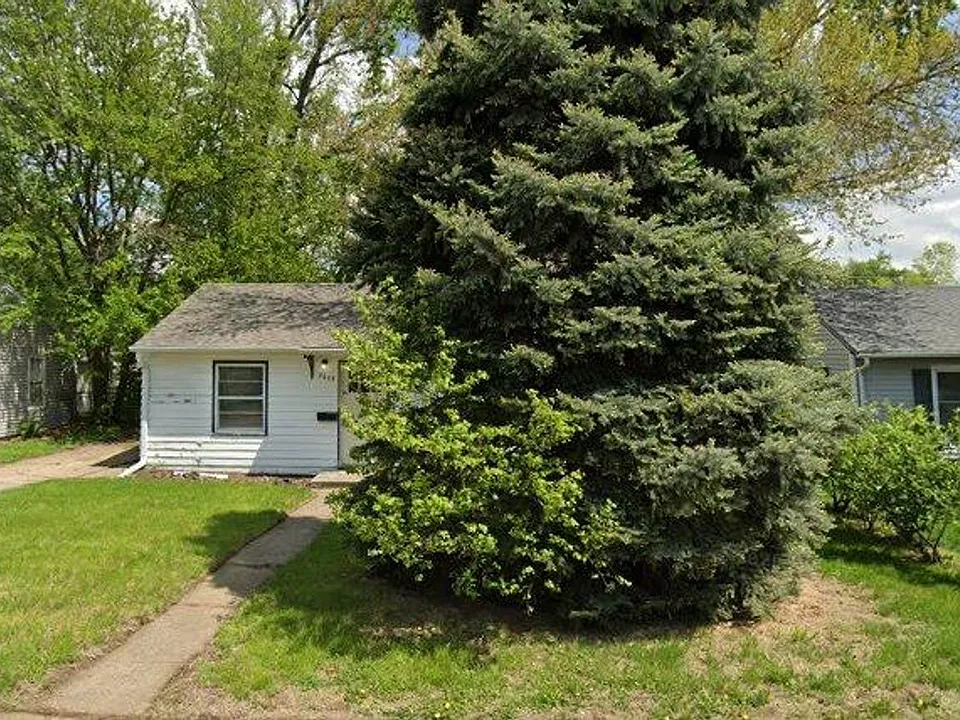 2609 Calhoun St
