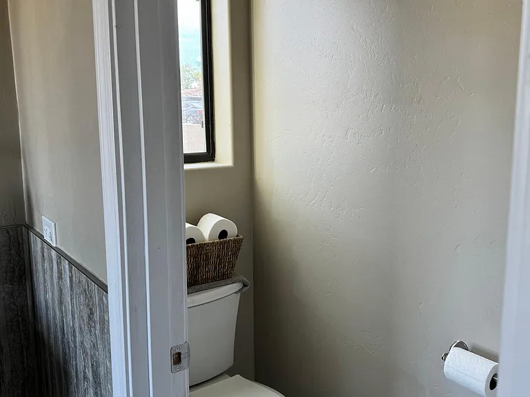 16426 E Emerald Dr — Photo 12