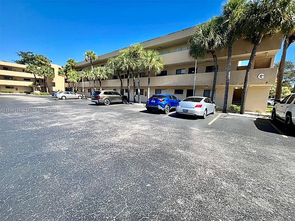 4th image of 8415 SW 107th Ave APT 374W
