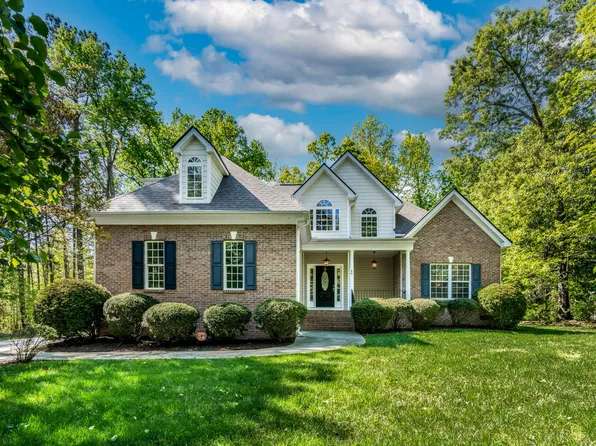 40 Holden Ct, Youngsville, NC 27596