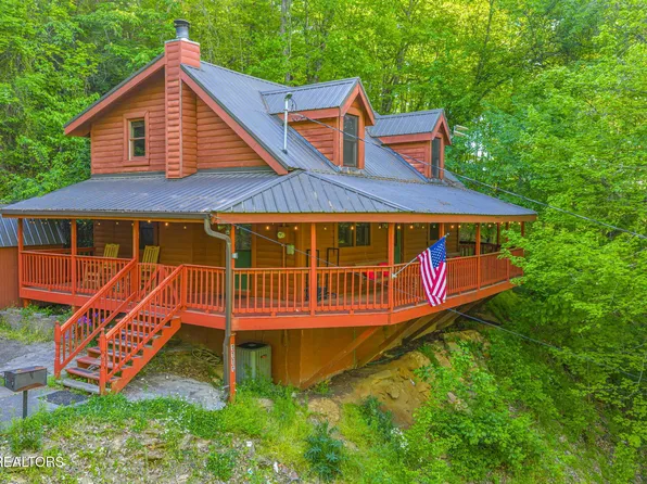 1111 Rocky Top Ridge Way, Sevierville, TN 37876