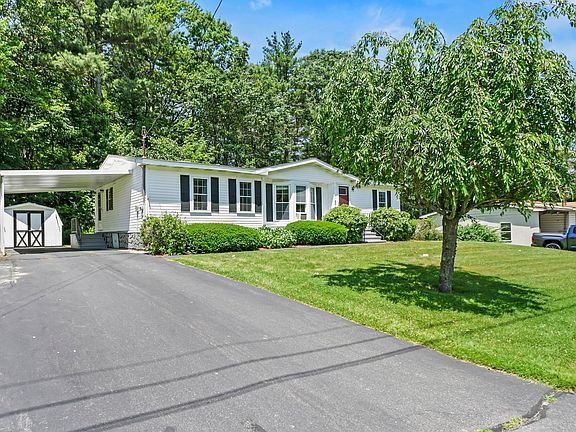 4th image of 128 Sunrise Ln