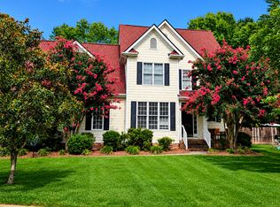 1622 Weatherford Cir, Raleigh, NC 27604