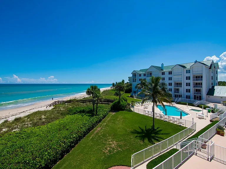 2700 Ocean Dr #300 — Photo 27