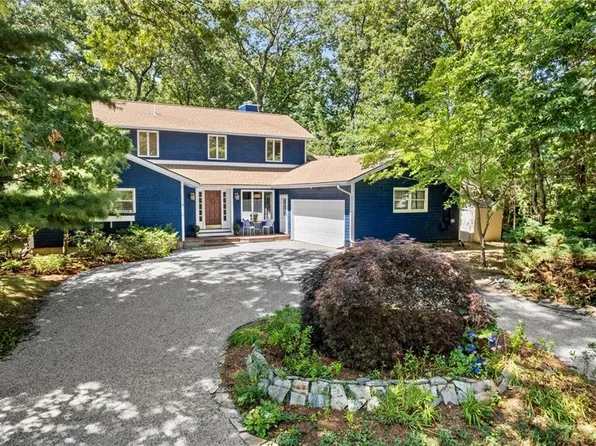 6 N Ln, Warwick, RI 02888