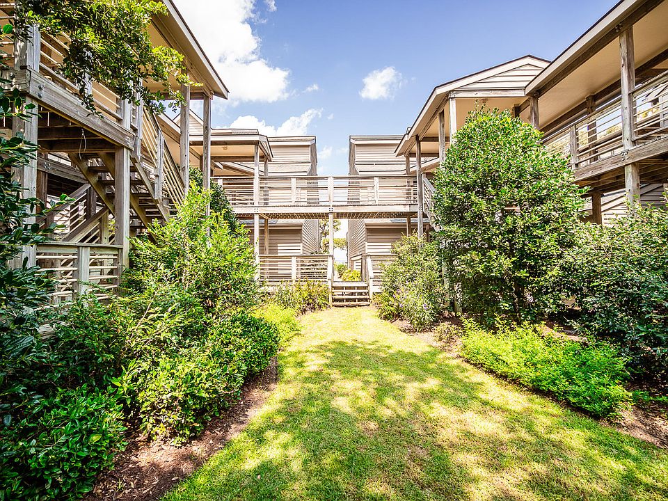 1st image of 566 Coral Drive #A-6