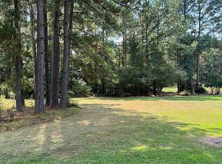 1015 Hancock Rd, Crossett, AR 71635