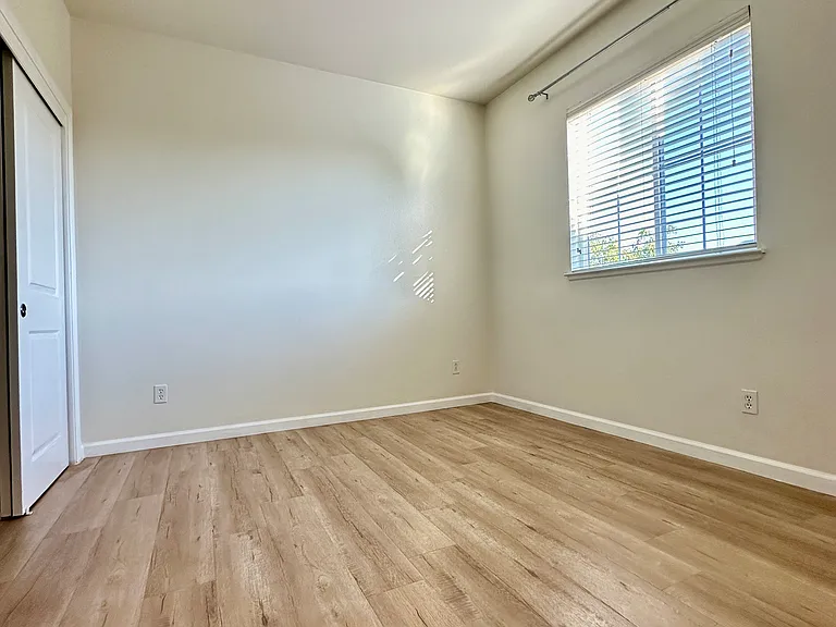 40253 Bonica Rose Ter — Photo 29