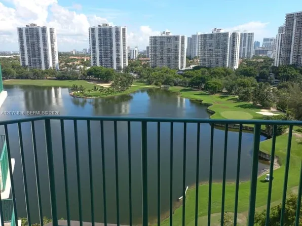 20000 Country Club Dr, Aventura, FL