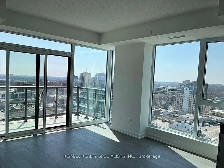 55 Duke St W #1508 — Photo 5