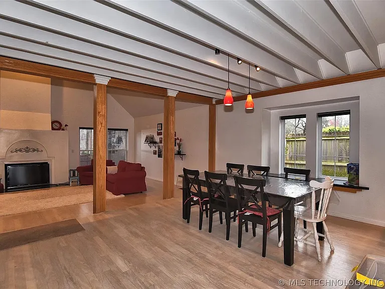 6126 E 98th St — Photo 20