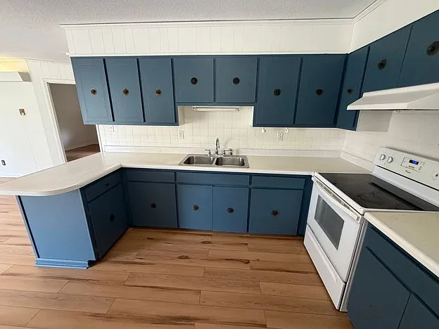 2 bed, 775 sqft, $900 — Photo 4