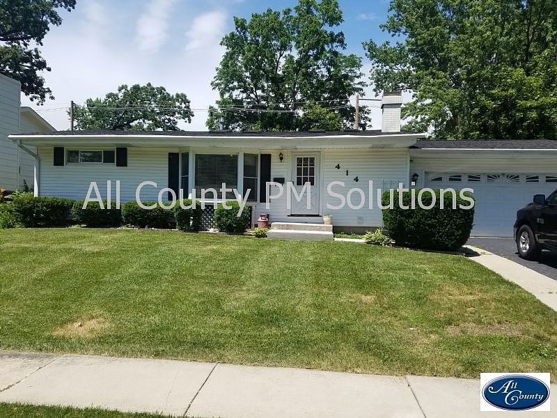 1st image of 414 N Lakeshore Dr