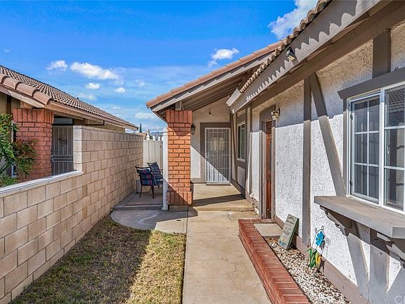 2nd image of 24362 Nicole Ct