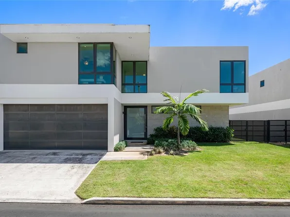 2 Gran Canon, Bayamon, PR 00959