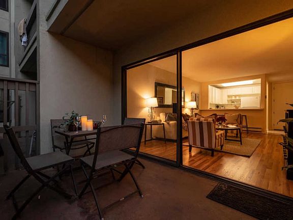 3rd image of 316 N El Camino Real APT 106