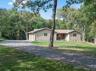 9424 Kimbro Ave S, Cottage Grove, MN 55016