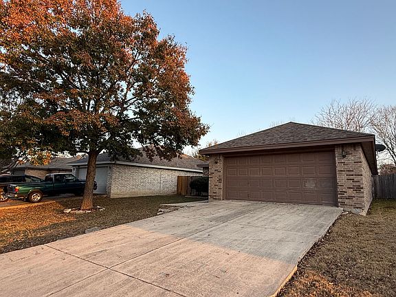 4th image of 1669 Kimberly Dawn Dr