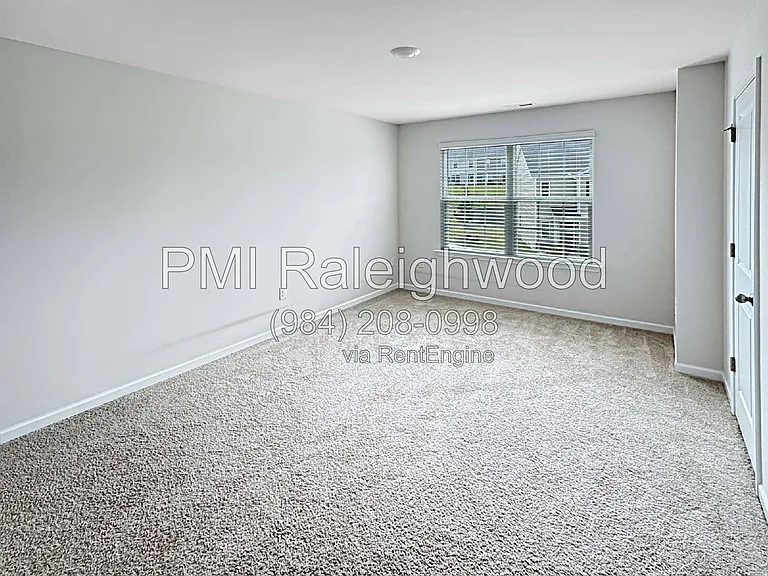 2301 Gracie Ln — Photo 12