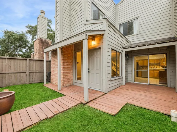 1615 Prairie Mark Ln, Houston, TX 77077