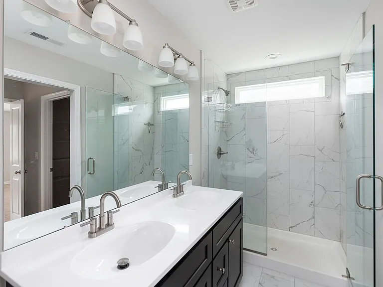 209 Spring Run Ln — Photo 11
