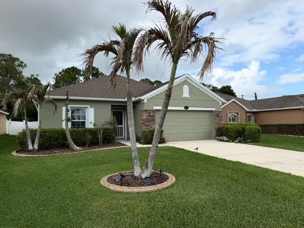 8131 Westfield Cir, Vero Beach, FL 32966