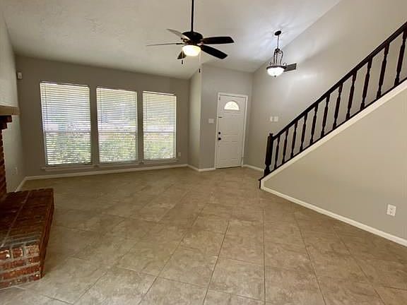 5th image of 20 S Cypress Pine Dr