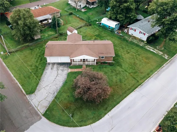 1816 Eastview Dr, Trenton, MO 64683