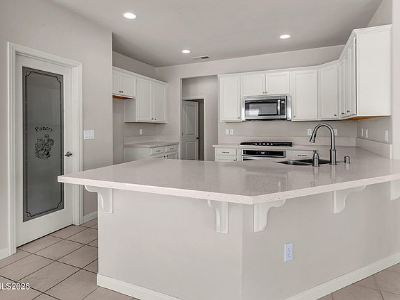 4th image of 6046 Barrett Ct