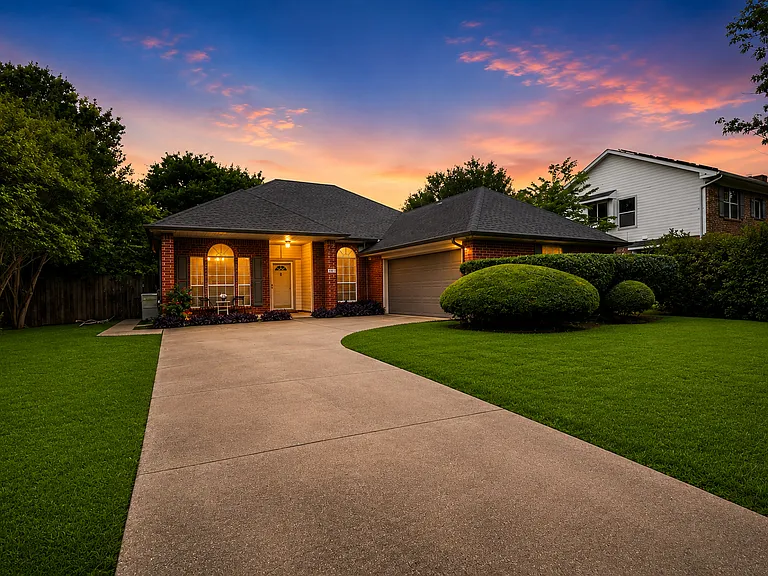 4143 Norway Ln — Photo 34