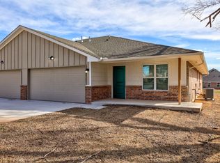 3290 Cemetery Rd, Noble, OK 73068