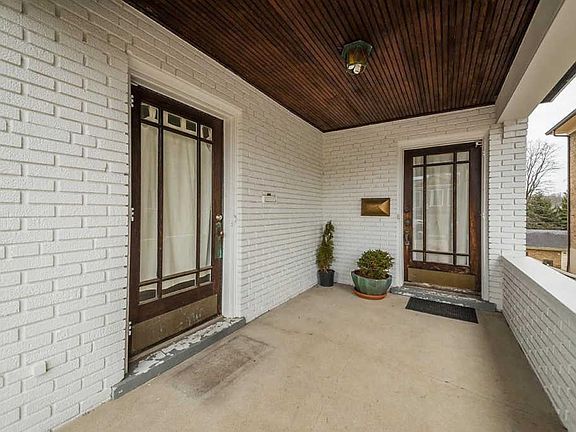 2nd image of 1332 Herschel Ave