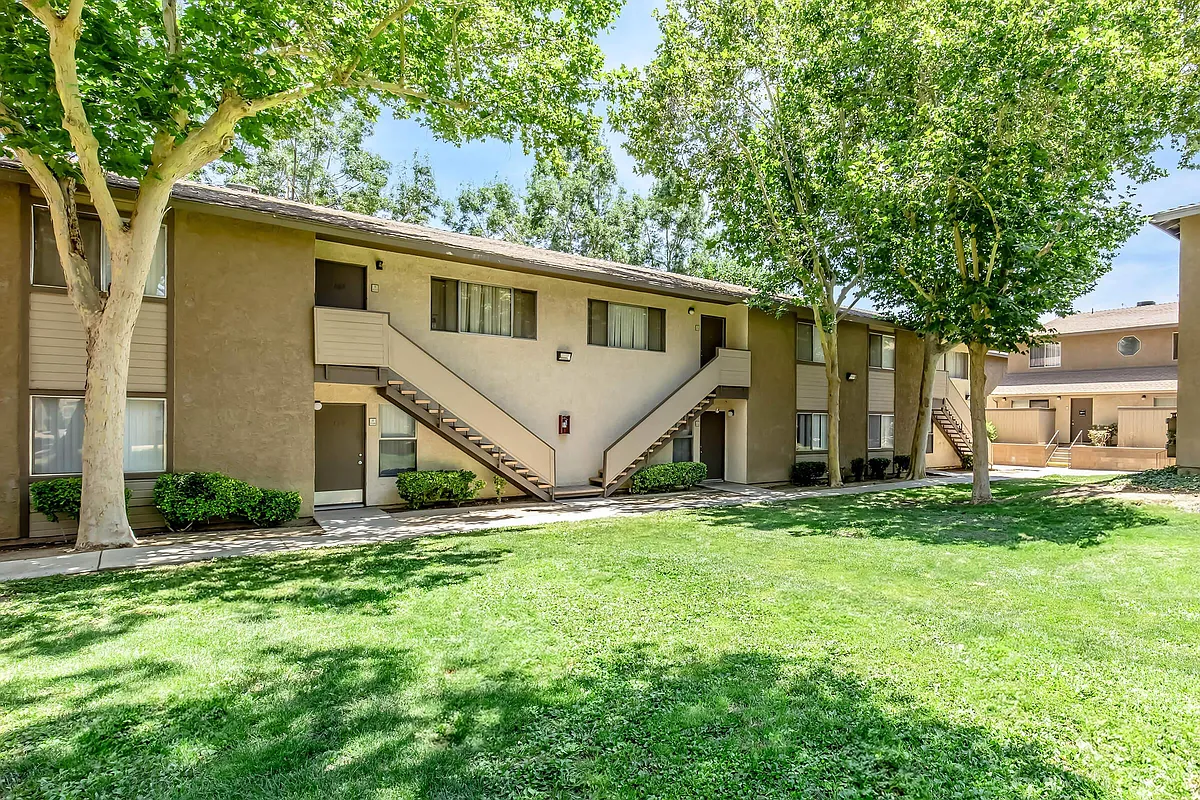 Building Photo - Sienna Heights