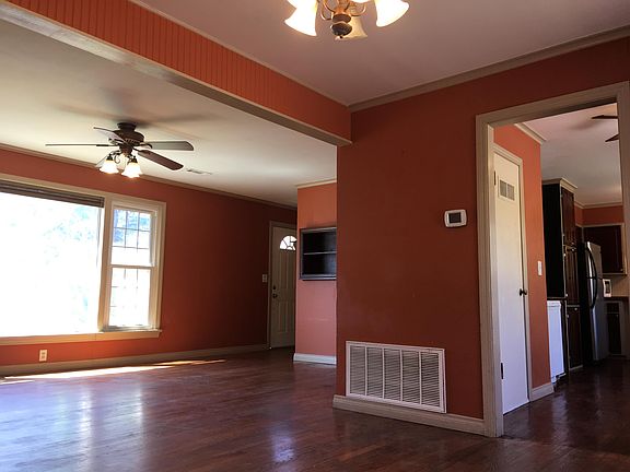 4th image of 1530 W Hotz Dr