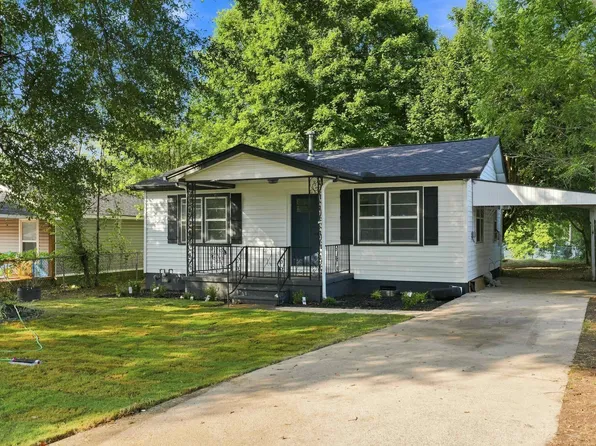 110 Patton St, Florence, AL 35630