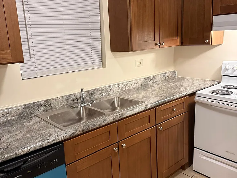 1537 Norway Ln #A — Photo 18