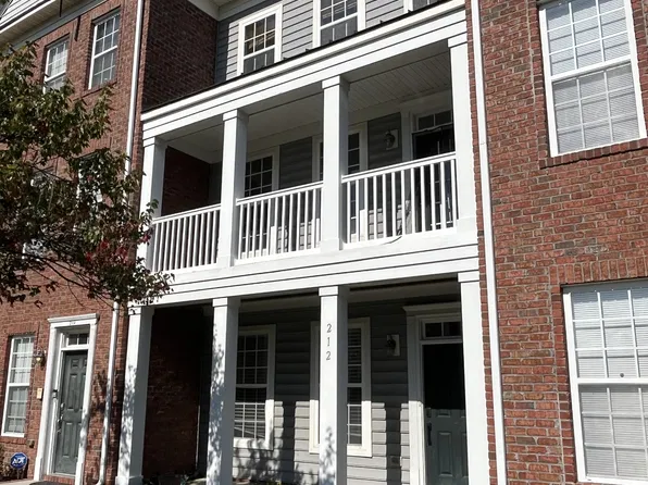 212 Aqua Ct Unit 1-3, Hampton, VA 23666