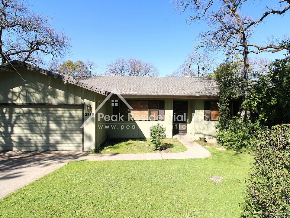 1st image of 2879 King Edward Dr