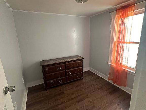 5th image of 2455 Andrus St #1
