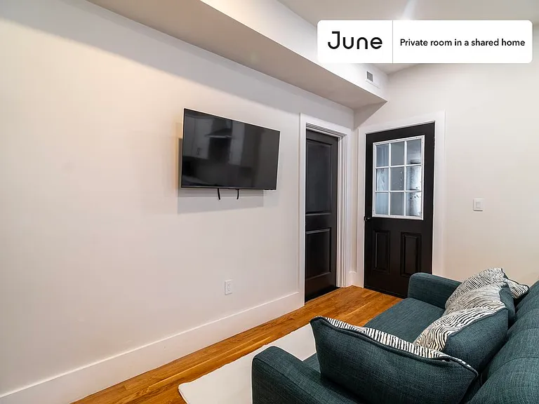 8 Walnut Park #A — Photo 11