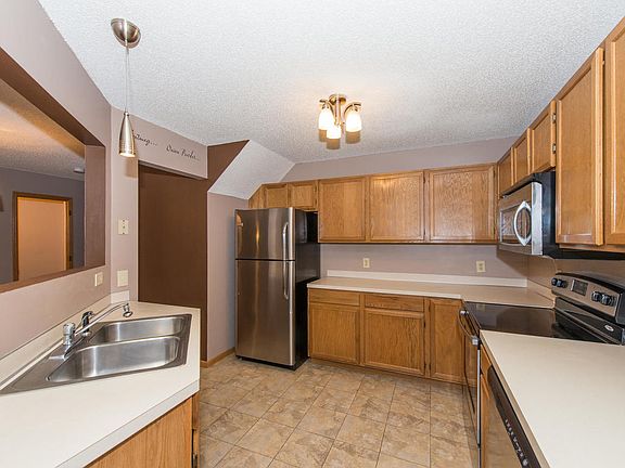 2nd image of 925 Santa Vera Dr