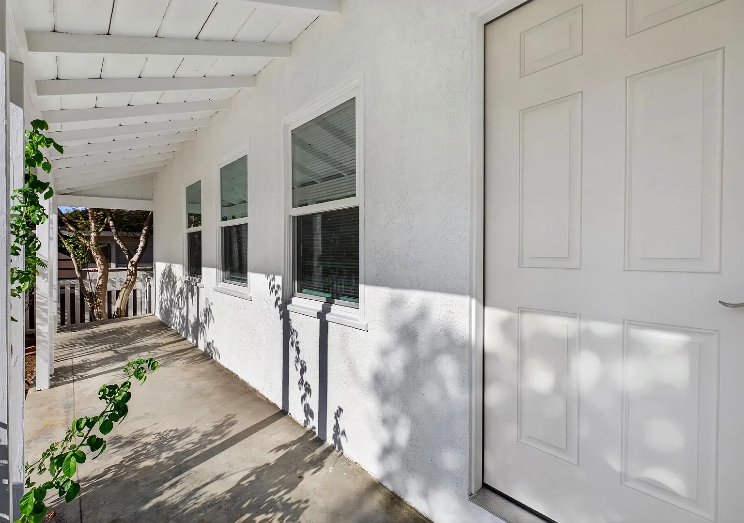 3 bed, 1453 sqft, $5,000 — Photo 2