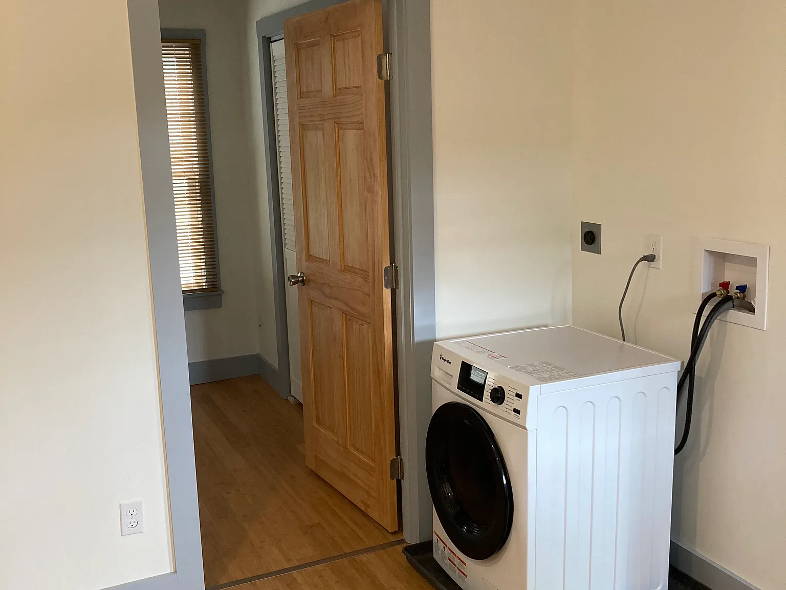 1 bed, 410 sqft, $1,450 — Photo 3