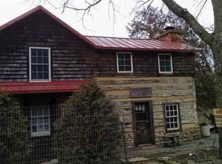 412 E Burke Rd, Elizabeth, IL 61028